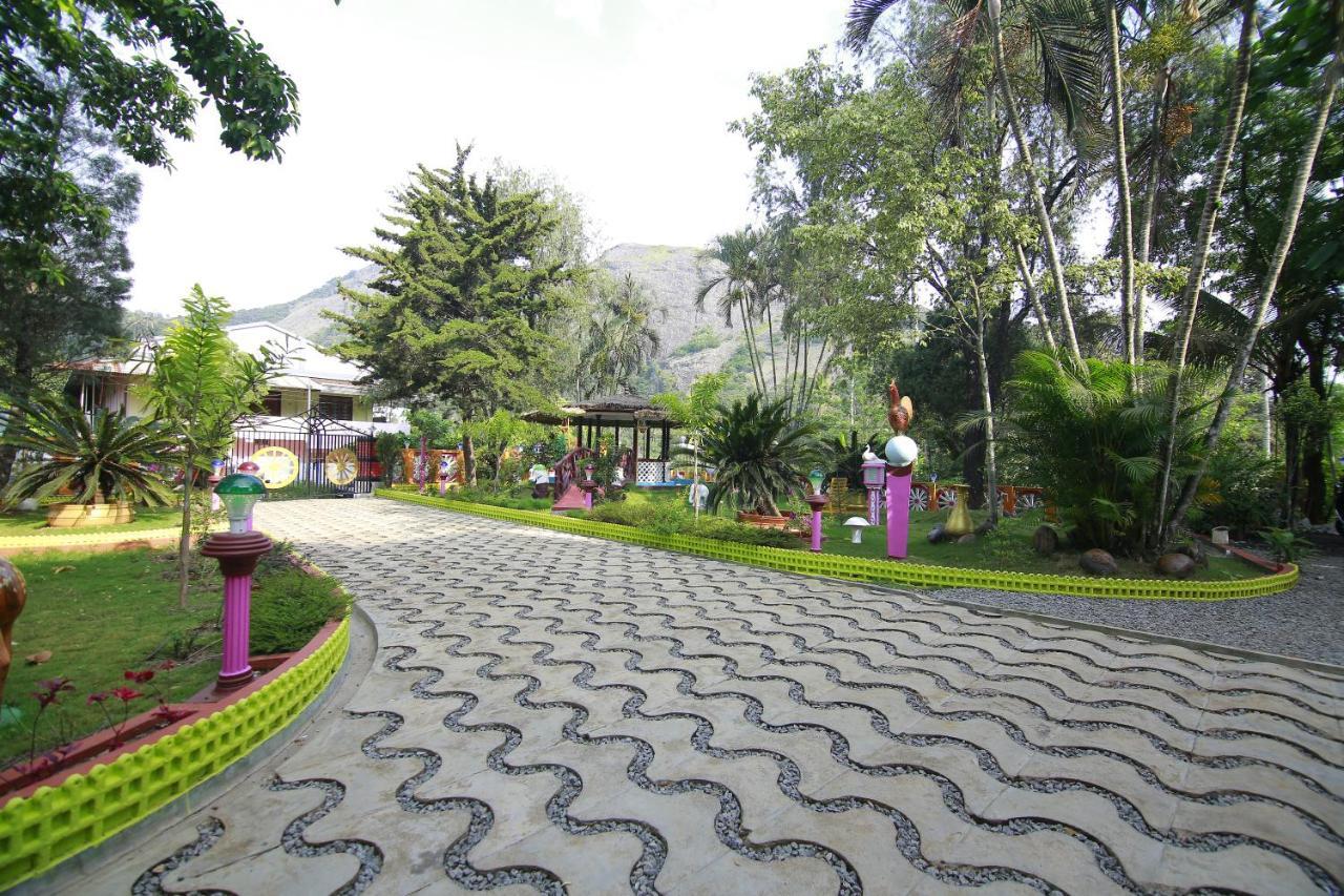 Spice Mount Heritage Resort Kattappana Exterior photo