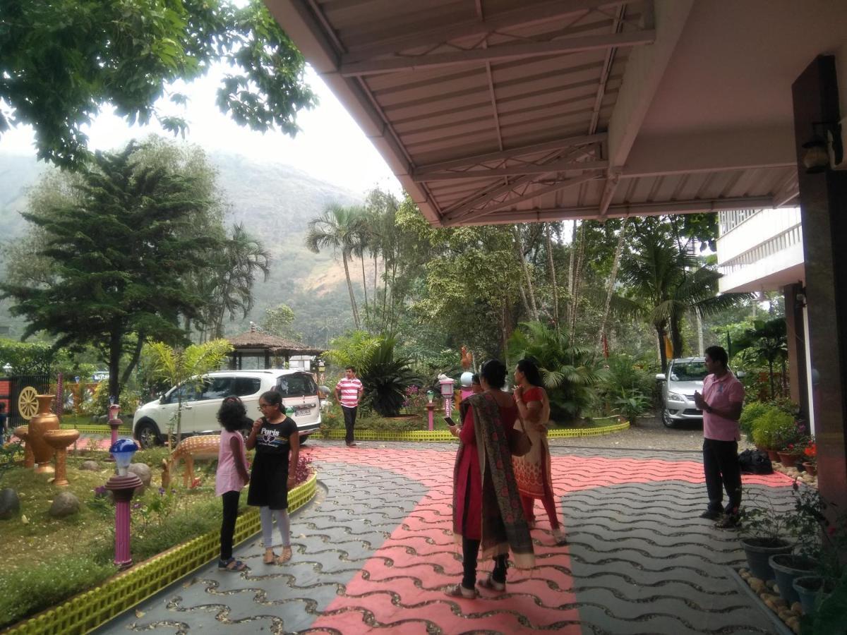 Spice Mount Heritage Resort Kattappana Exterior photo